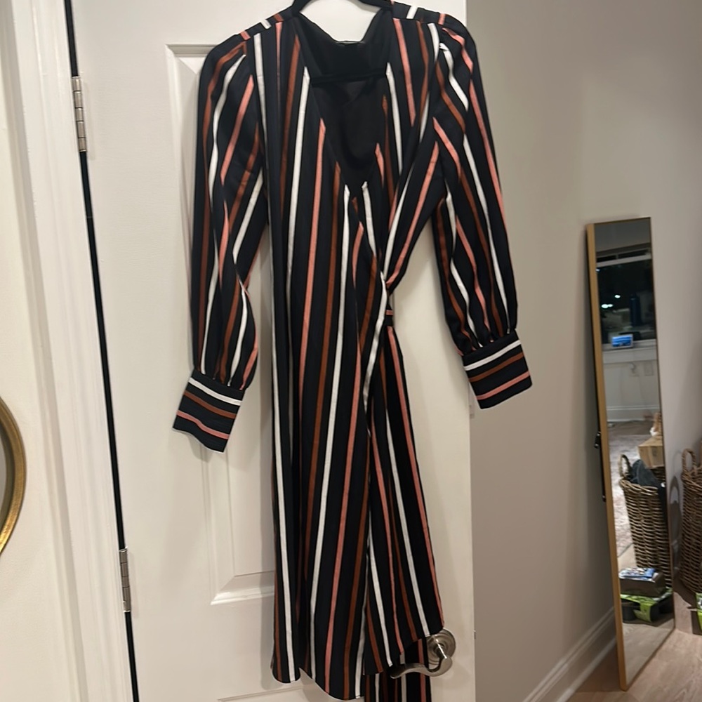 Halogen wrap dress size m